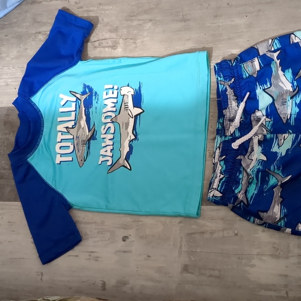 Place sport set for kids SHORT AND PULLOVER - Picture 1 of 4